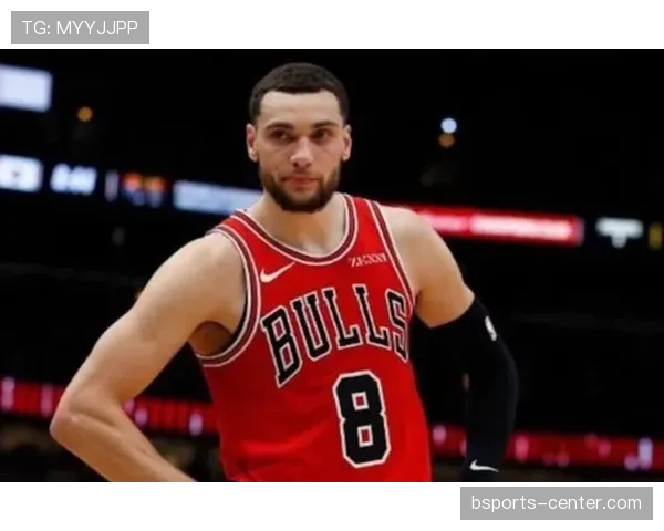 拉里·伯德单打效率显著优于同期内线，拉开球队进攻空间