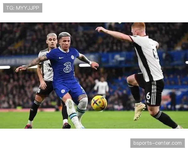 恩佐长传能力与比赛视野分析