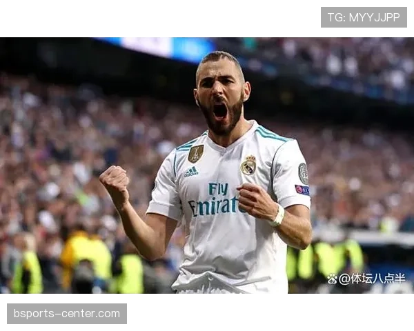 本泽马 vs 苏亚雷斯：技术型中锋的两种极致