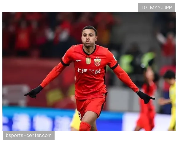 上海海港近期阵容调整明显，多位主力缺席对比赛节奏产生影响